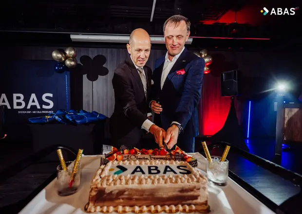 10lat abas